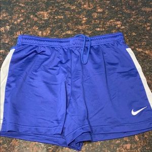 Nike Women’s Dri-fit drawstring shorts